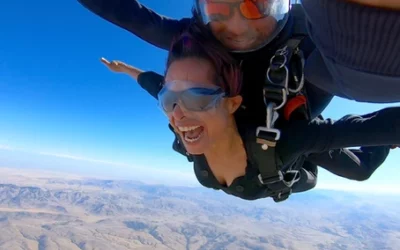 SKYDIVING NEAR ME